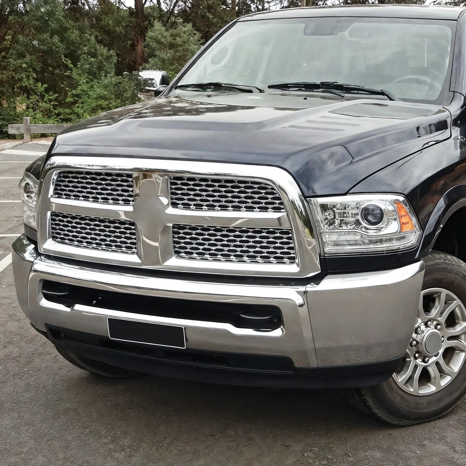 Modular Style Front Bumper w/o Fog Light Cutouts10-18 Dodge Ram 2500 3500