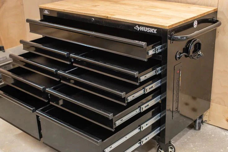2026 Mobile workbench with 9 drawers, hardwood top and power connection, 117 cm W x 62 cm D – high-gloss black