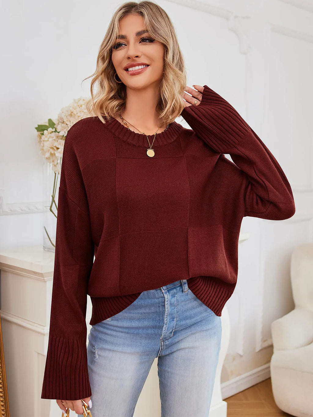 2026 Patterned Sweaters in Light and Dark Colors