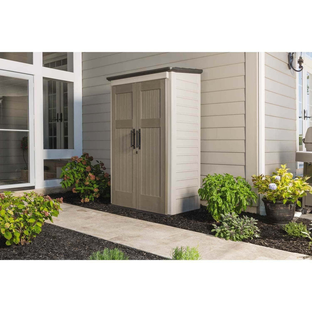2026 Rubbermaid garden shed, model 2025, 52 cubic feet (approx. 1.47 m³), weatherproof, lockable doors