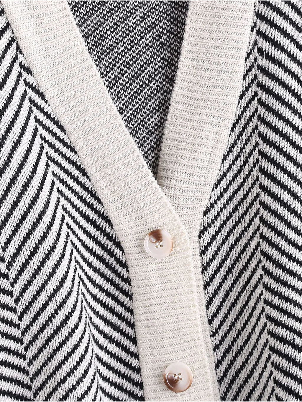 2026 Ribbed Button Cardigan