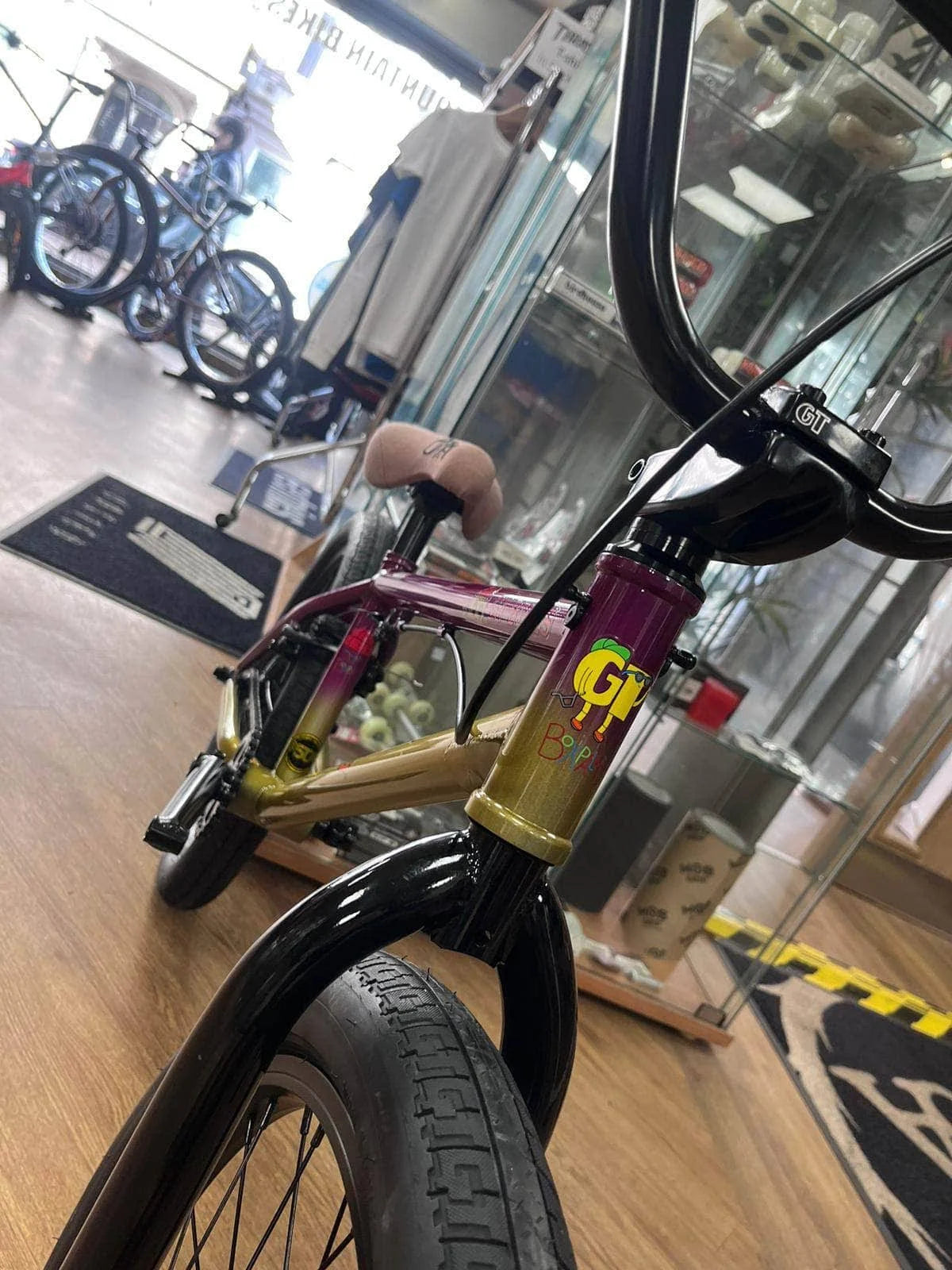 GT Performer BMX Bike – Mid-Range Freestyle Bike with 20.5" & 21" Top Tube Options