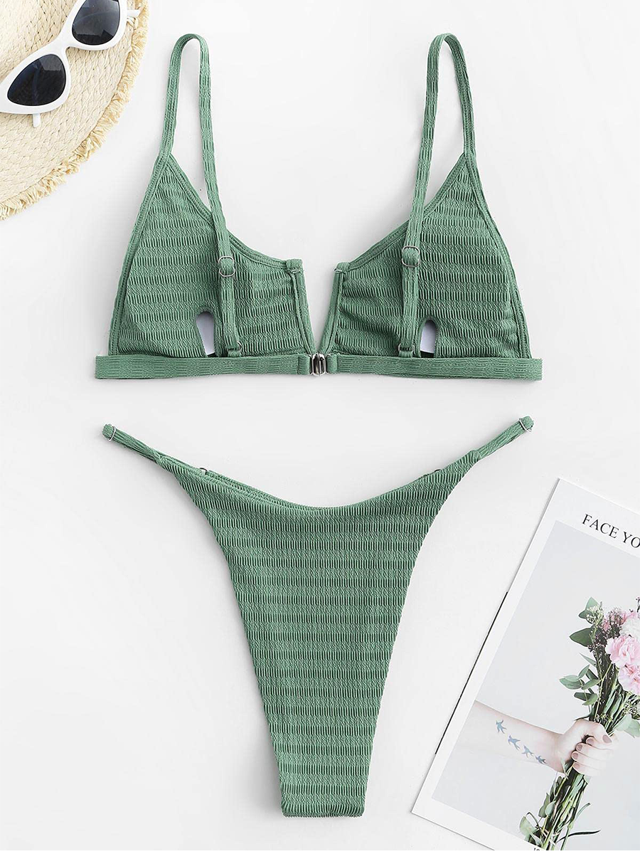V shaped wired bikini set