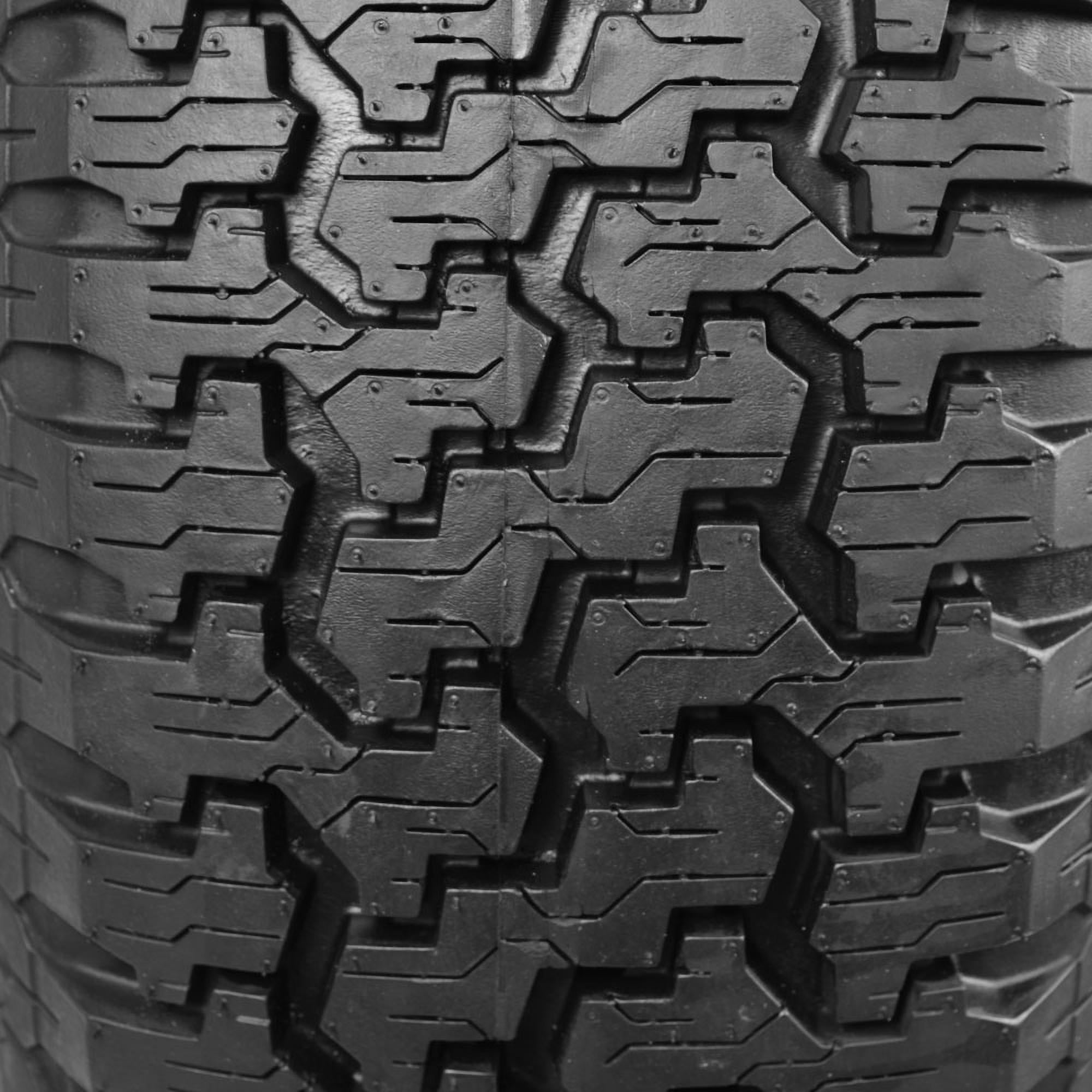 2026 Goodyear Wrangler Radial 235/75R15 105S All-Season Tire