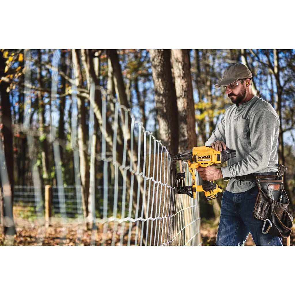2026 DEWALT DCFS950B-20V MAX* XR 9  Guage Cordless Fencing Stapler (Tool Only)