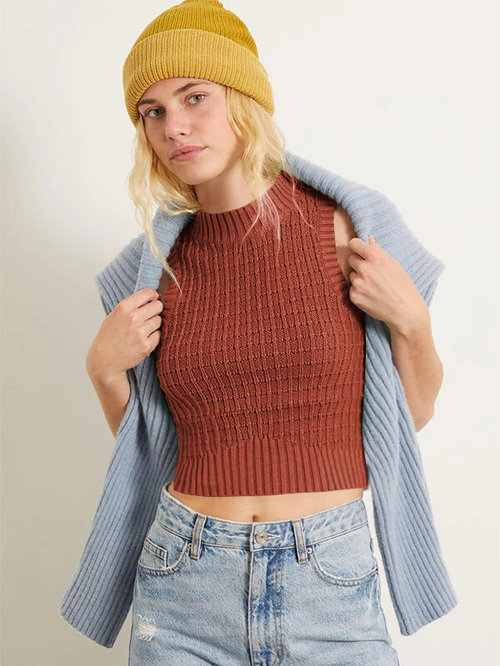 2026 Crew Neck Sleeveless Knit Sweater