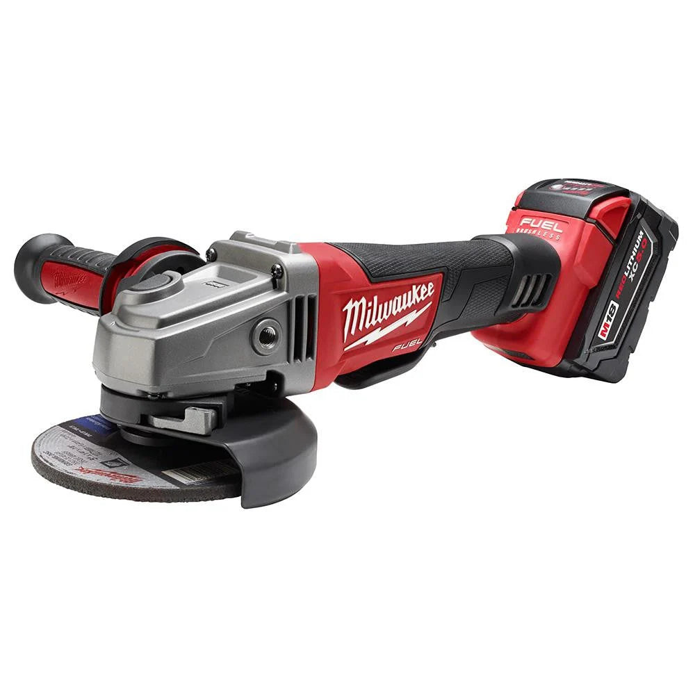 2026 Milwaukee M18 FUEL 18-Volt Lithium-Ion Battery Combo Set (10-piece) with brushless motor, 2025, including 2 x 5.0 Ah batteries, charger and 2 tool bags.