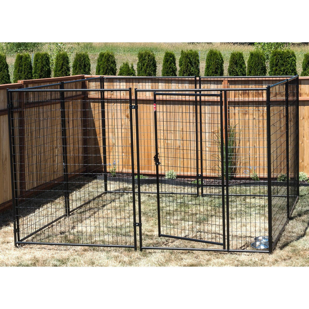 2026 Modular dog house “Lucky Dog” (1.83 m H x 3.05 m W x 3.05 m L)