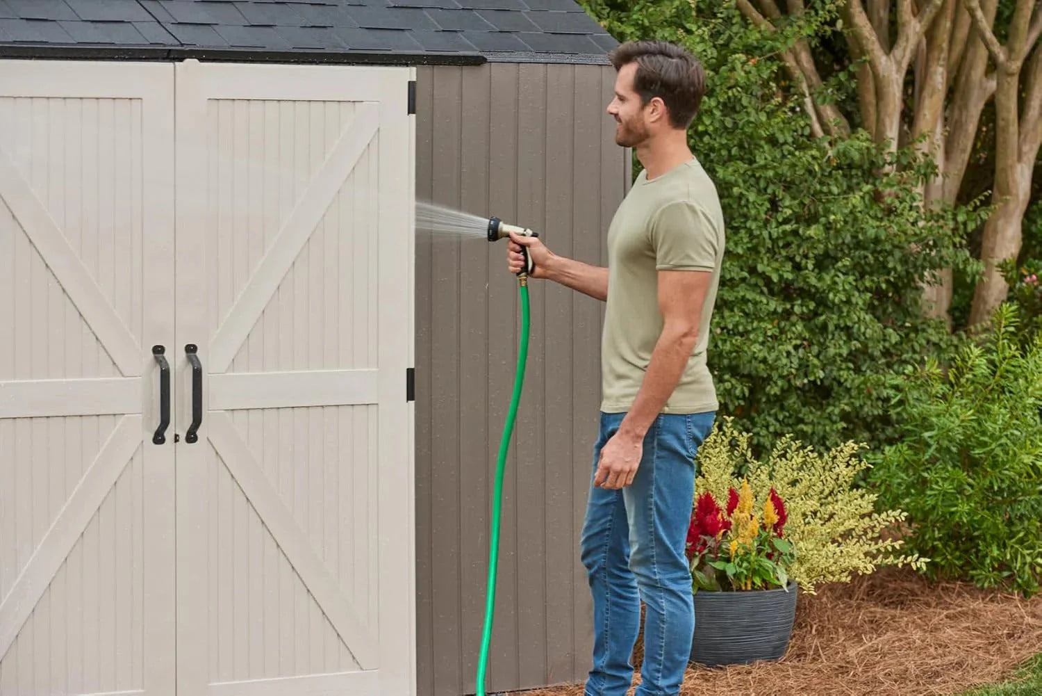 2026 Rubbermaid resin garden shed with floor (2.13 x 2.13 m), weatherproof, grey, for storing garden tools, lawnmowers, bicycles and pool accessories